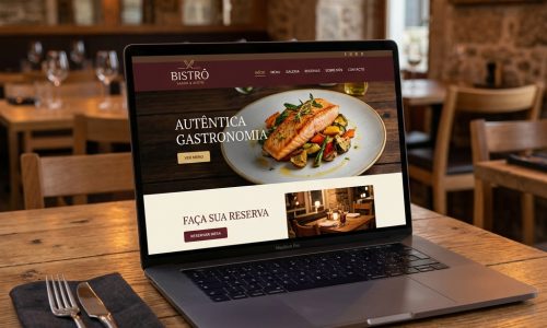Laptop_displaying_restaurant_web…_202607142106 Laptop_displaying_restaurant_web…_202607142106